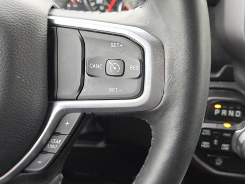 Used 2024 RAM 1500 Laramie AWD/4WD image 27