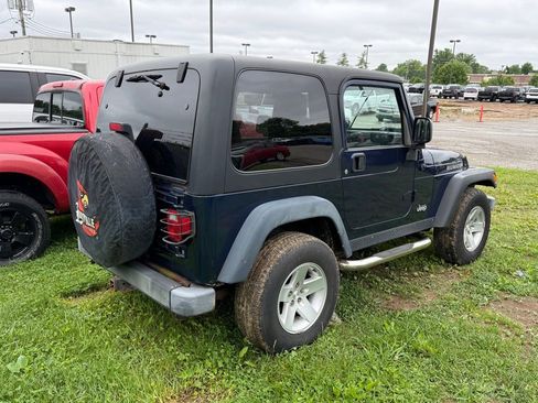 Used 2004 Jeep Wrangler Rubicon w/ Dual Top Group AWD/4WD image 6