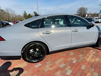 Certified 2025 Honda Accord SE video 2