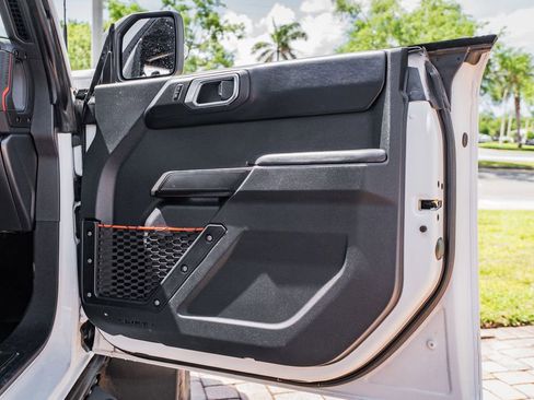 Used 2024 Ford Bronco Raptor image 30