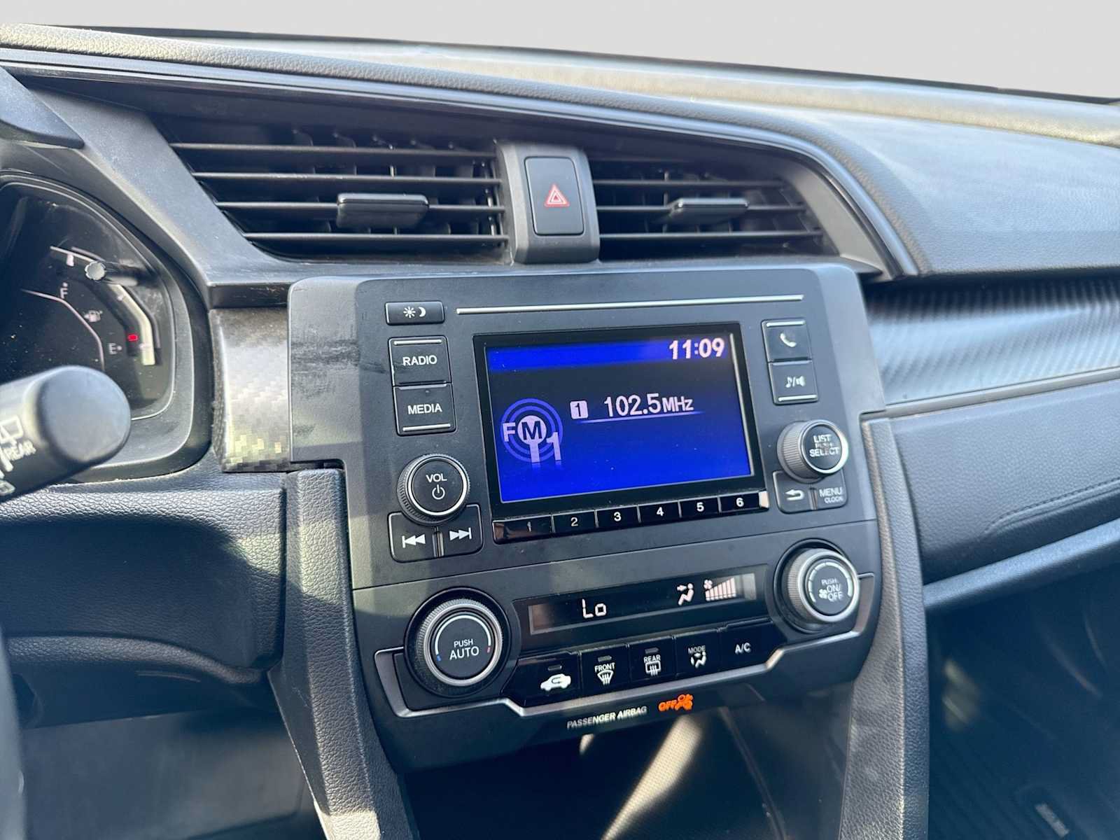 Used 2018 Honda Civic Sport image 26