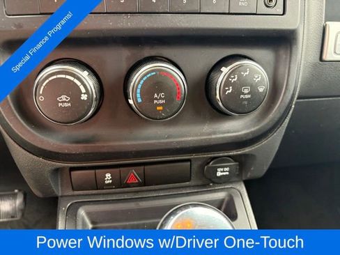 Used 2016 Jeep Compass Sport w/ Power Value Group image 18