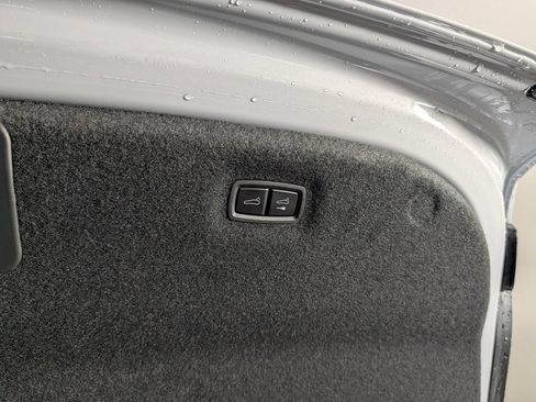 New 2026 Porsche Taycan AWD/4WD image 19