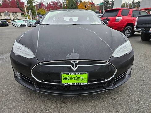 Used 2015 Tesla Model S 85D image 8
