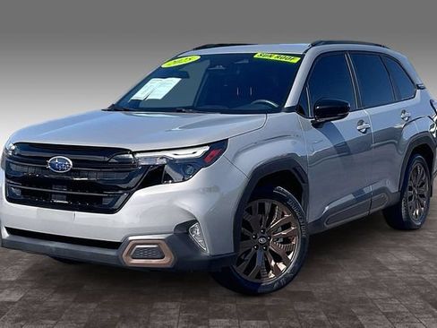 Used 2025 Subaru Forester Sport AWD/4WD image 1
