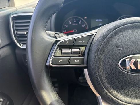 Used 2022 Kia Sportage EX image 27