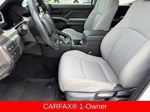 Certified 2024 Toyota Tacoma SR5 AWD/4WD image 5