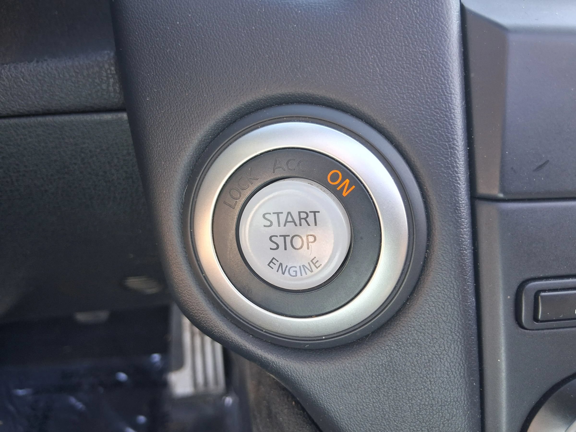 Used 2010 Nissan 370Z Touring w/ Sport Pkg RWD image 16
