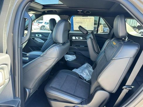 New 2026 Ford Explorer Tremor w/ Tremor Ultimate Package AWD/4WD image 5