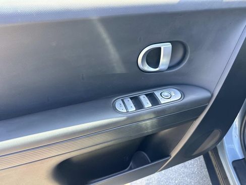 Used 2024 Hyundai Ioniq 5 SEL RWD image 19