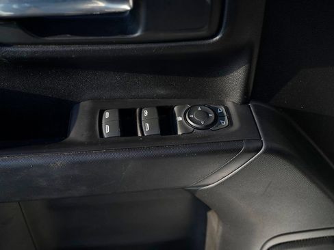 Used 2020 Chevrolet Silverado 1500 Custom Trail Boss w/ Custom Convenience Package AWD/4WD image 23