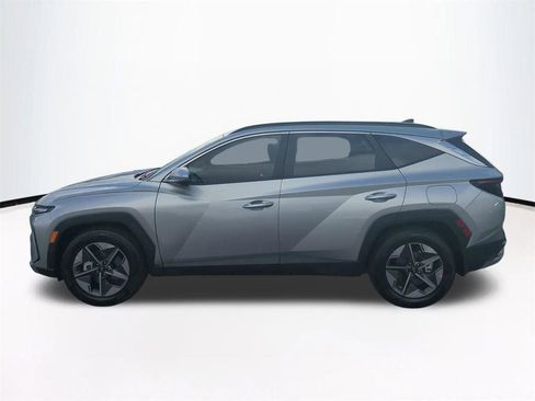 New 2026 Hyundai Tucson SEL FWD image 8