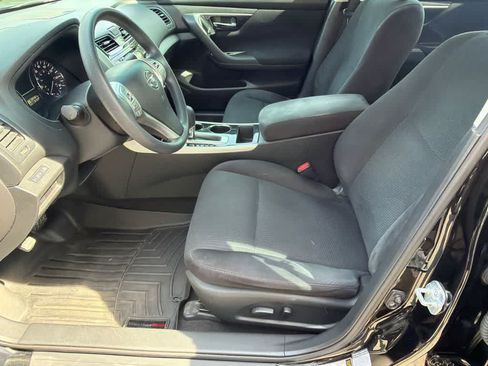 Used 2014 Nissan Altima 2.5 S w/ Display Audio Package FWD image 10