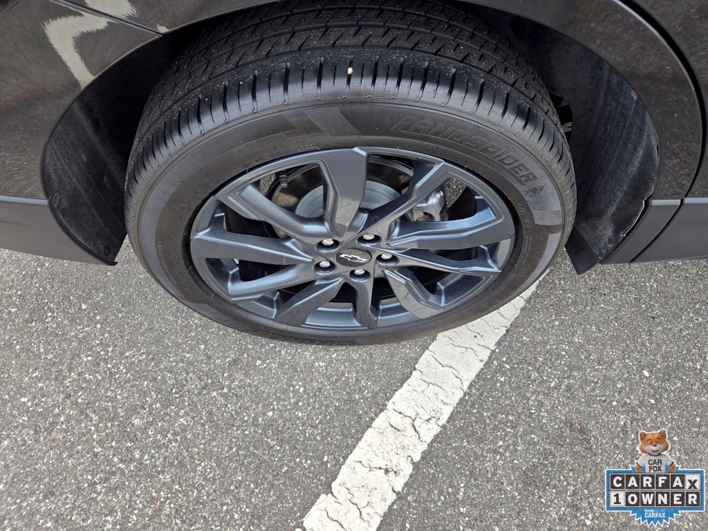 Used 2022 Chevrolet Equinox RS w/ RS Leather Package FWD image 11