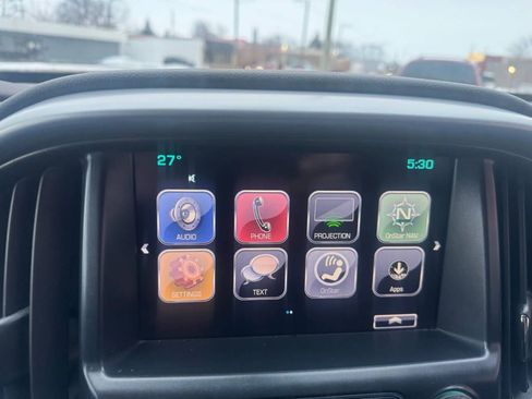 Used 2017 Chevrolet Colorado LT w/ LT Convenience Package image 20