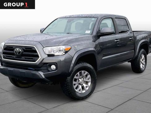 Used 2019 Toyota Tacoma SR5 image 1