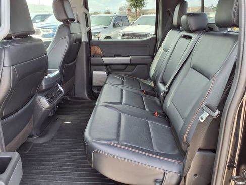 Used 2023 Ford F150 Lariat image 17