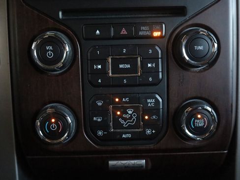 Used 2014 Ford F150 King Ranch w/ King Ranch Luxury Package AWD/4WD image 38