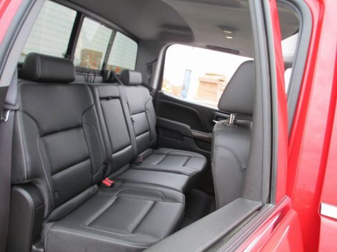 Used 2017 GMC Sierra 1500 SLT w/ SLT Premium Package image 24