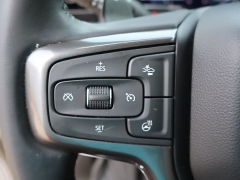 Used 2023 Chevrolet Silverado 1500 High Country w/ Technology Package AWD/4WD image 23