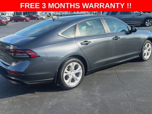 Used 2025 Honda Accord LX image 9
