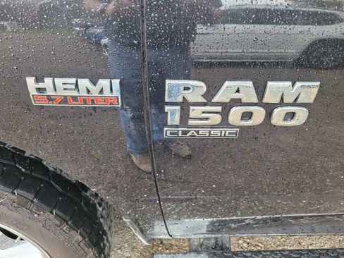 Used 2019 RAM 1500 Express w/ Wheel & Sound Group AWD/4WD image 5