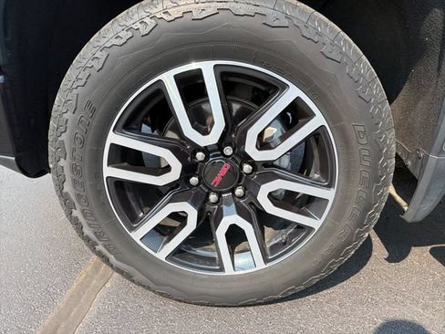 Used 2020 GMC Sierra 1500 AT4 w/ AT4 Premium Package AWD/4WD image 29