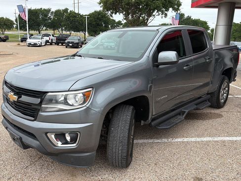 Used 2019 Chevrolet Colorado Z71 RWD image 7