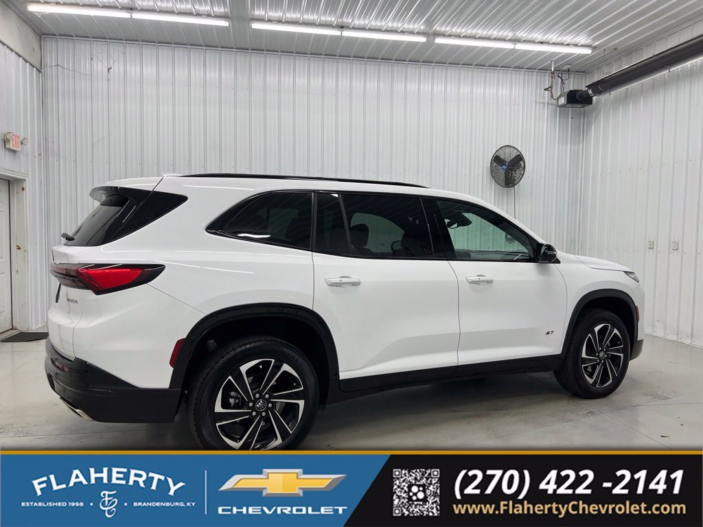 Used 2026 Buick Enclave Sport Touring FWD image 2