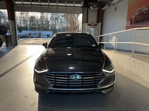Used 2022 Hyundai Sonata SE image 2