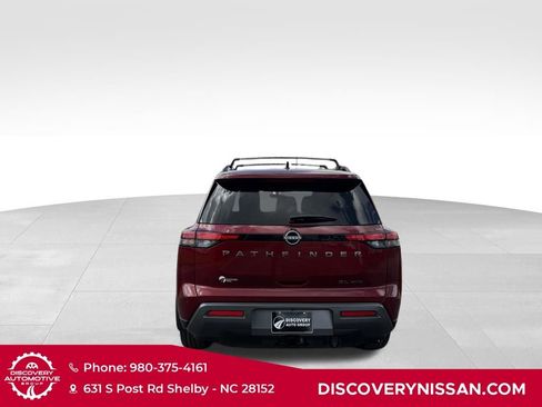 New 2026 Nissan Pathfinder SL w/ SL Premium Package AWD/4WD image 8