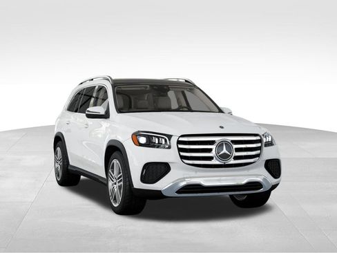 New 2025 Mercedes-Benz GLS 450 4MATIC image 9