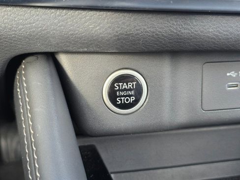 Used 2023 Nissan Rogue SL w/ SL Premium Package image 37