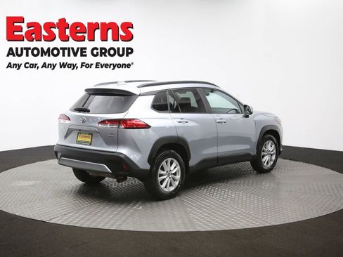 Used 2023 Toyota Corolla Cross LE image 38