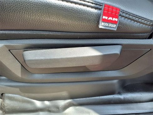 Used 2024 RAM 2500 Tradesman image 11