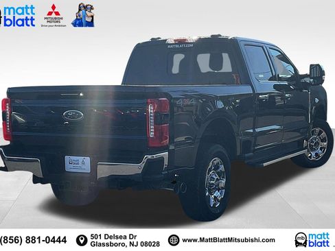 Used 2023 Ford F250 Lariat w/ Chrome Package image 16