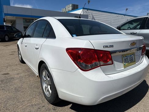 Used 2015 Chevrolet Cruze LT FWD image 3