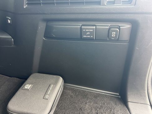 Used 2024 MAZDA CX-90 Plug-In Hybrid w/ Premium Plus image 12