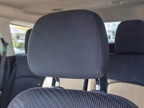 Used 2018 Dodge Journey SXT w/ Blacktop Package image 24