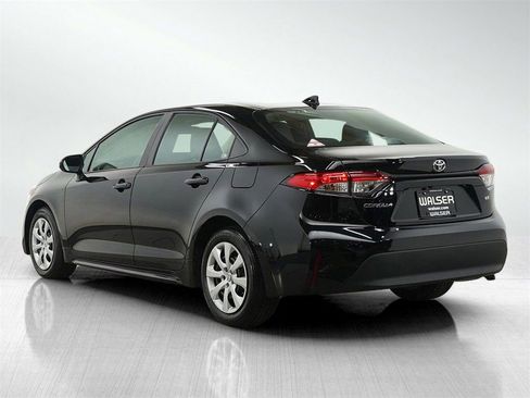 Used 2024 Toyota Corolla LE image 3