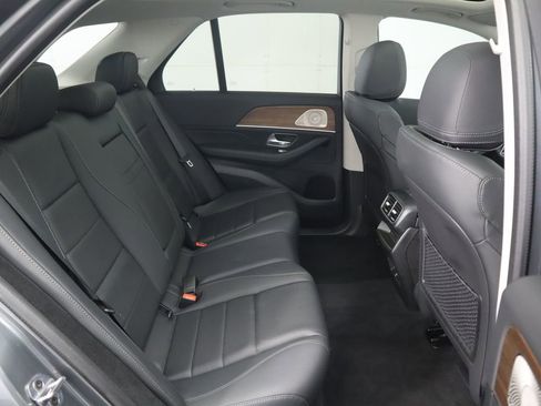 Certified 2025 Mercedes-Benz GLE 350 4MATIC image 23
