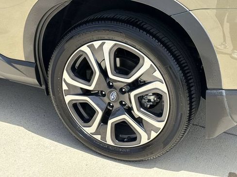 Certified 2025 Subaru Ascent Limited AWD/4WD image 12