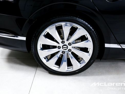 Used 2020 Bentley Flying Spur W12 AWD/4WD image 34