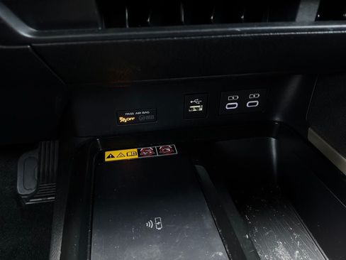 Used 2025 Toyota Camry LE FWD image 24