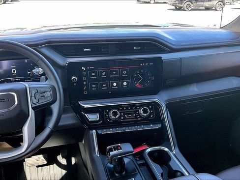 Used 2023 GMC Sierra 1500 Denali w/ Denali Reserve Package AWD/4WD image 6