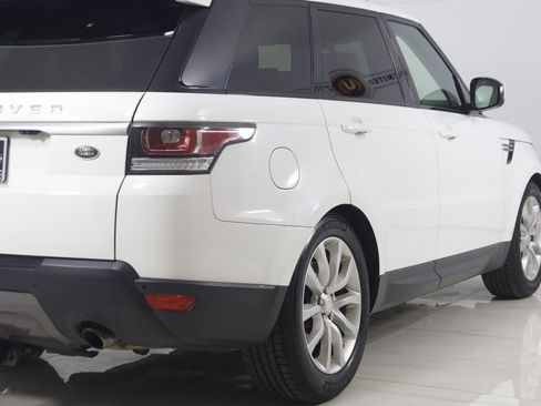 Used 2016 Land Rover Range Rover Sport SE image 42