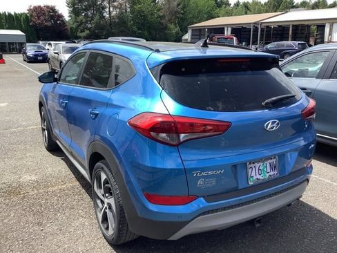 Used 2018 Hyundai Tucson Value w/ Cargo Package AWD/4WD image 3