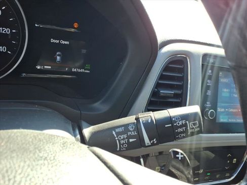 Used 2021 Honda HR-V EX-L image 28