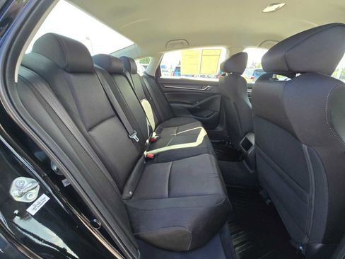 Used 2018 Honda Accord LX image 12