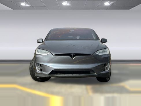Used 2020 Tesla Model X Long Range image 4